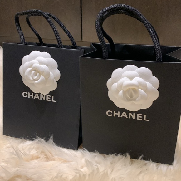 Set of 2 Chanel Shopping Bags Black authentic - Picture 2 of 9